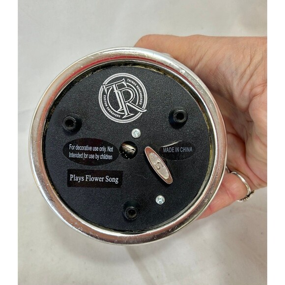 Friendship Musical Globe Snow Globe Friends Always - Picture 6 of 6